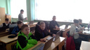 «Дети мерзнут, сидят в куртках»: родители пожаловались на жуткий холод в ярославской школе