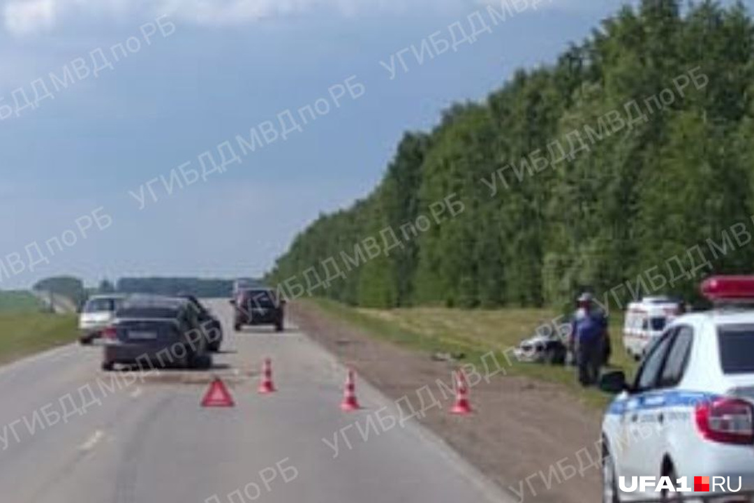Дтп нефтекамск янаул. Дтп на трассе нефтекамск янаул. Дтп на трассе нефтекамск янаул. Султуево янаулскийройое. Нефтекамск янаул.