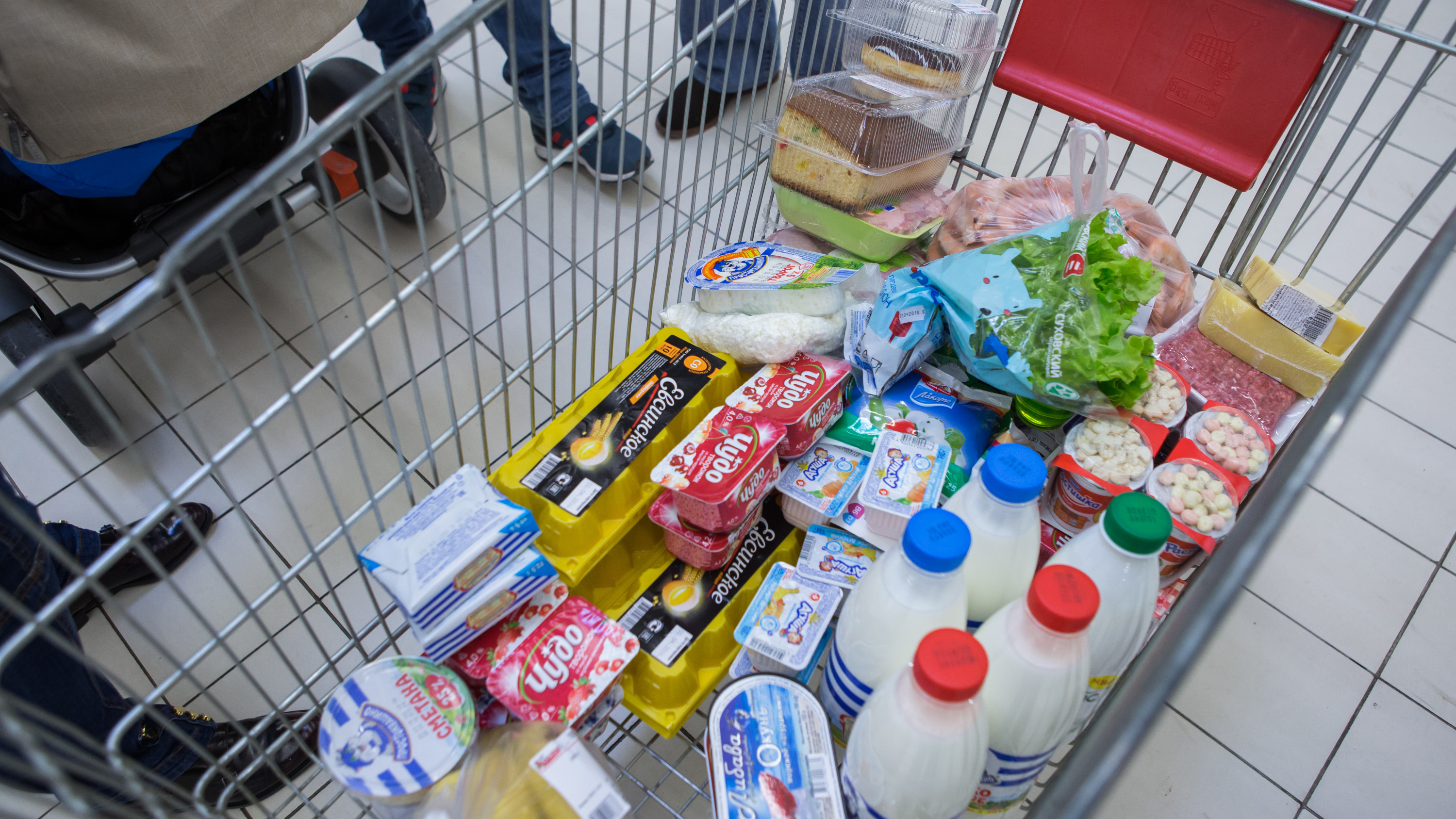 Инфляция в НСО замедлилась: овощи стали дешевле, но авиабилеты дороже