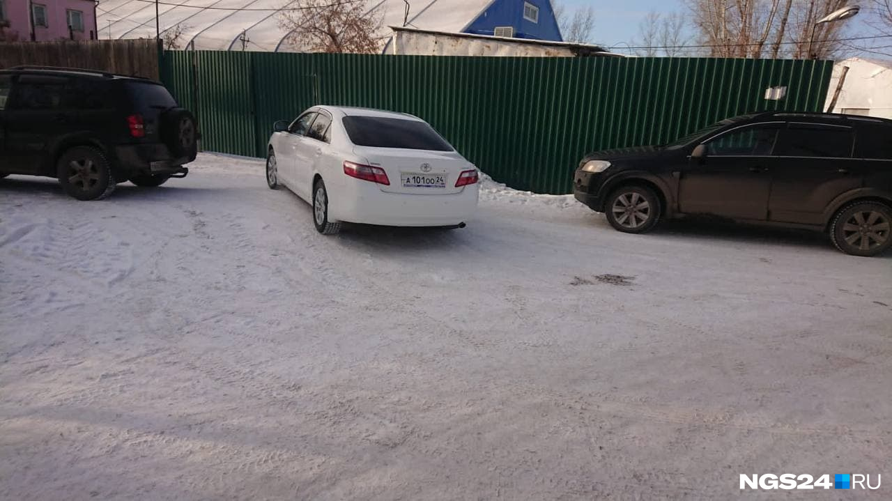 Машины чиновников Машины чиновников
