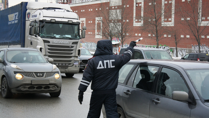 Нигде не спрятаться. В Екатеринбурге запустили искусственный интеллект для поимки дорожных нарушителей