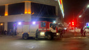 «Сказали выходить по пожарной лестнице»: в Ярославле эвакуировали посетителей торгового центра «Аура»