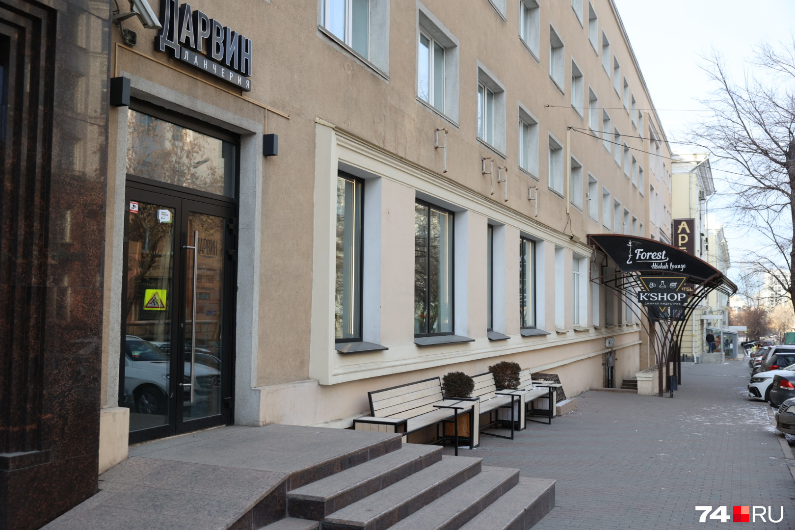В ланчерии «Дарвин» не боятся соседства с SurfCoffee, там выступают за здоровую конкуренцию В ланчерии «Дарвин» не боятся соседства с SurfCoffee, там выступают за здоровую конкуренцию