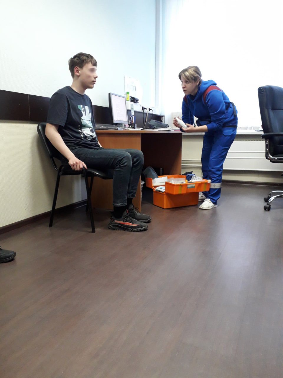 Сейчас Паша находится на попечении в одном из московских центров помощи семье и детям