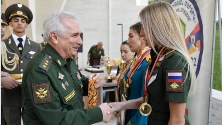 Ефрейтор из забайкальской части победила в международном конкурсе «Воин мира — 2022»