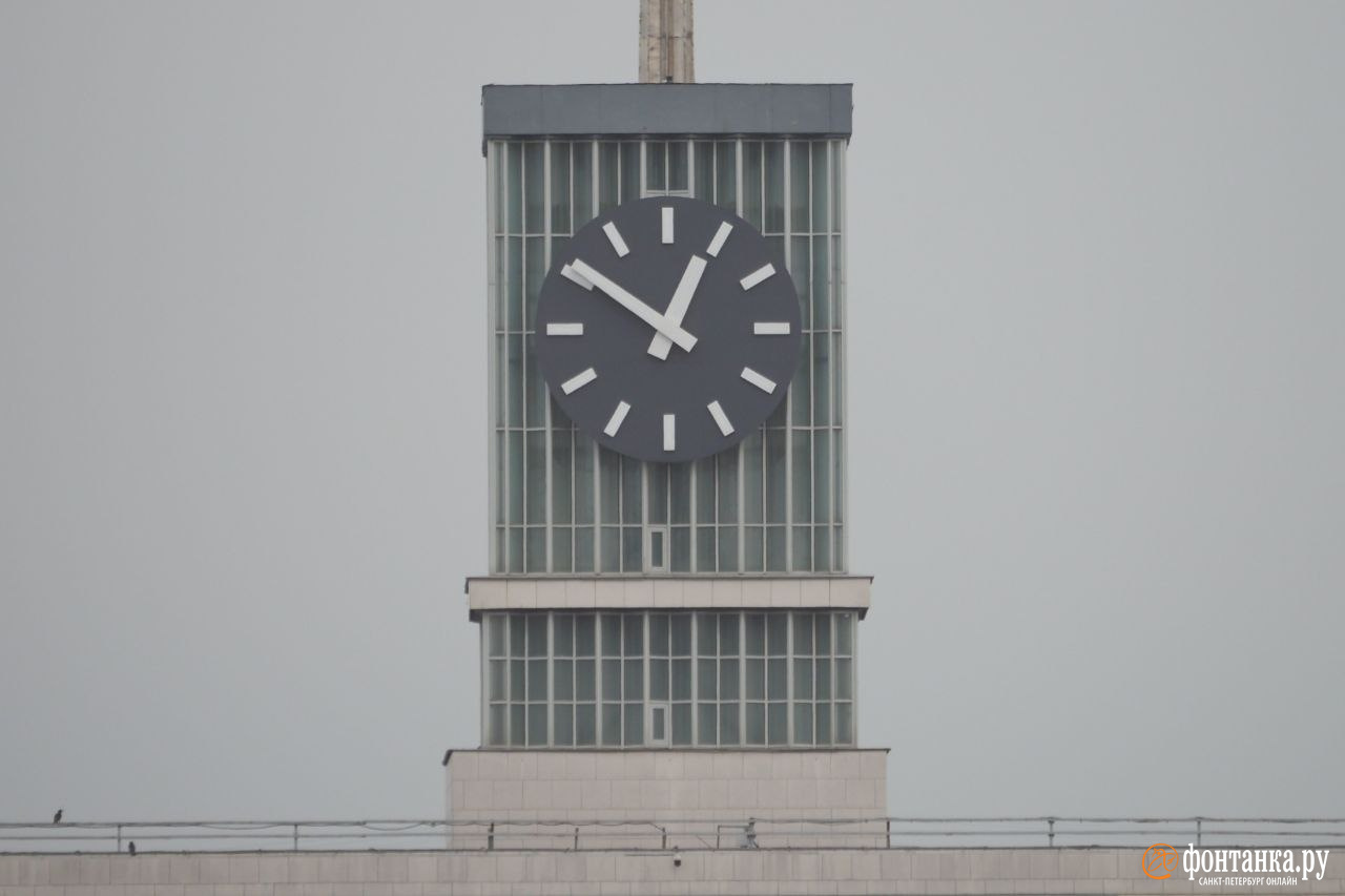 москва часовая. часовую башню в йошкар оле. кремлёвские куранты на спасской башне. башенные часы в магдебурге. часы-куранты на спасской башне московского кремля.