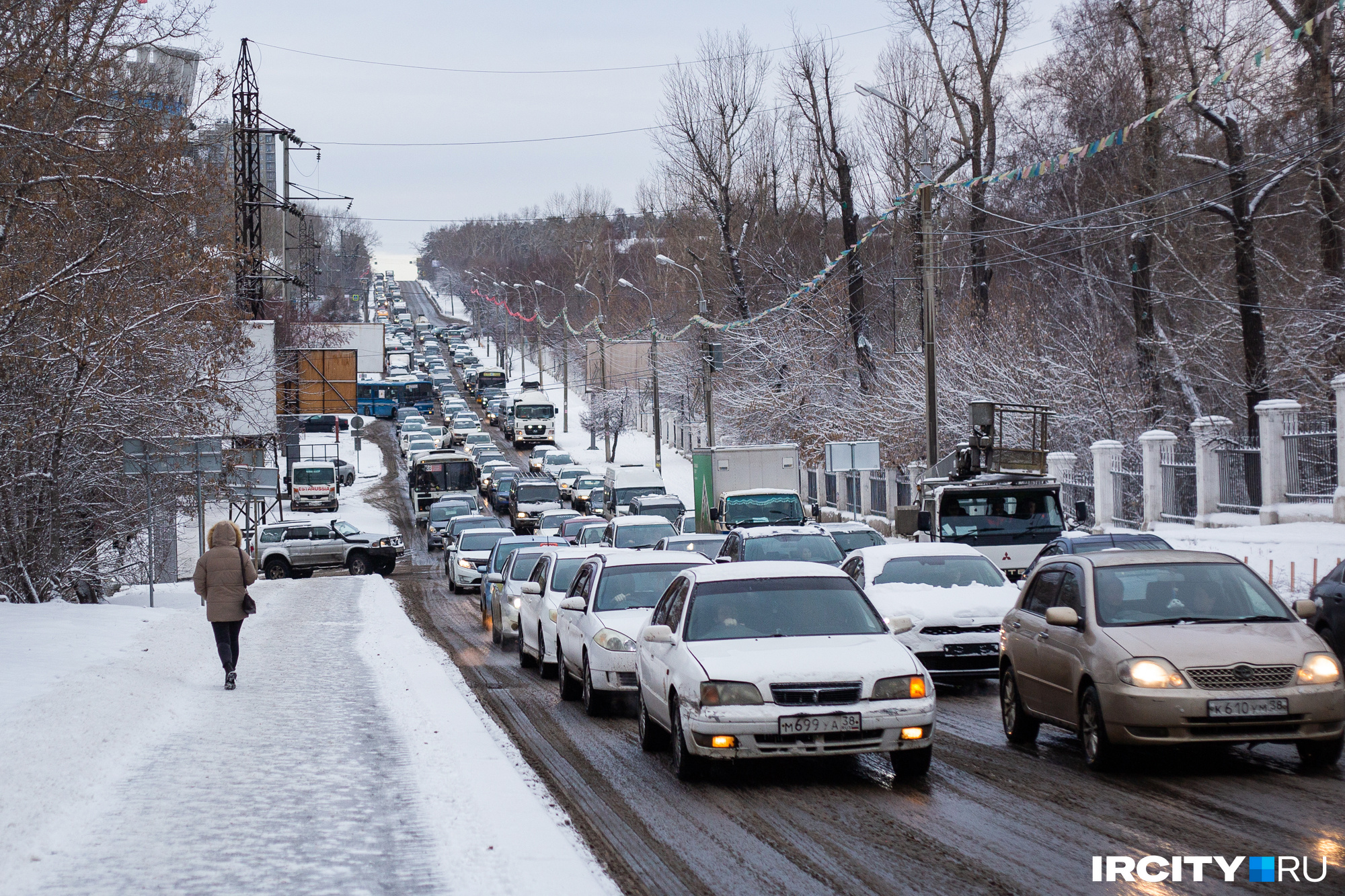 Портал «ИрСити» выясняет, где в Иркутске самые ужасные пробки