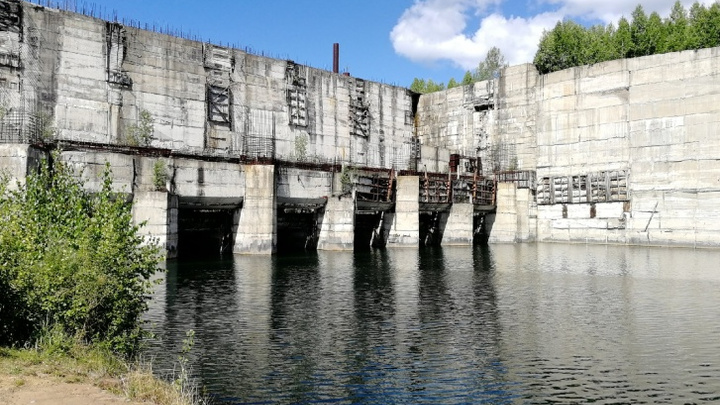 Власти Кузбасса назвали плюсы достройки Крапивинской ГЭС, которая была заброшена 30 лет