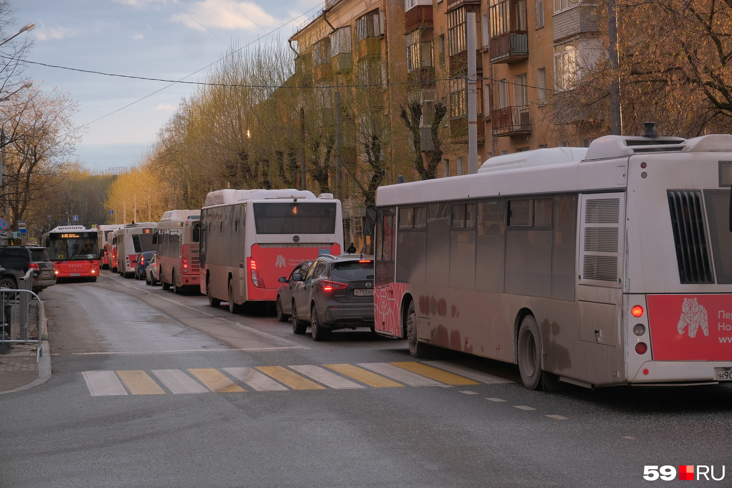 59 автобус волгоград остановки. Транспорт Пермь. Автобус вид транспорта. Пермские автобусы. Транспорт Пермь трамвай.