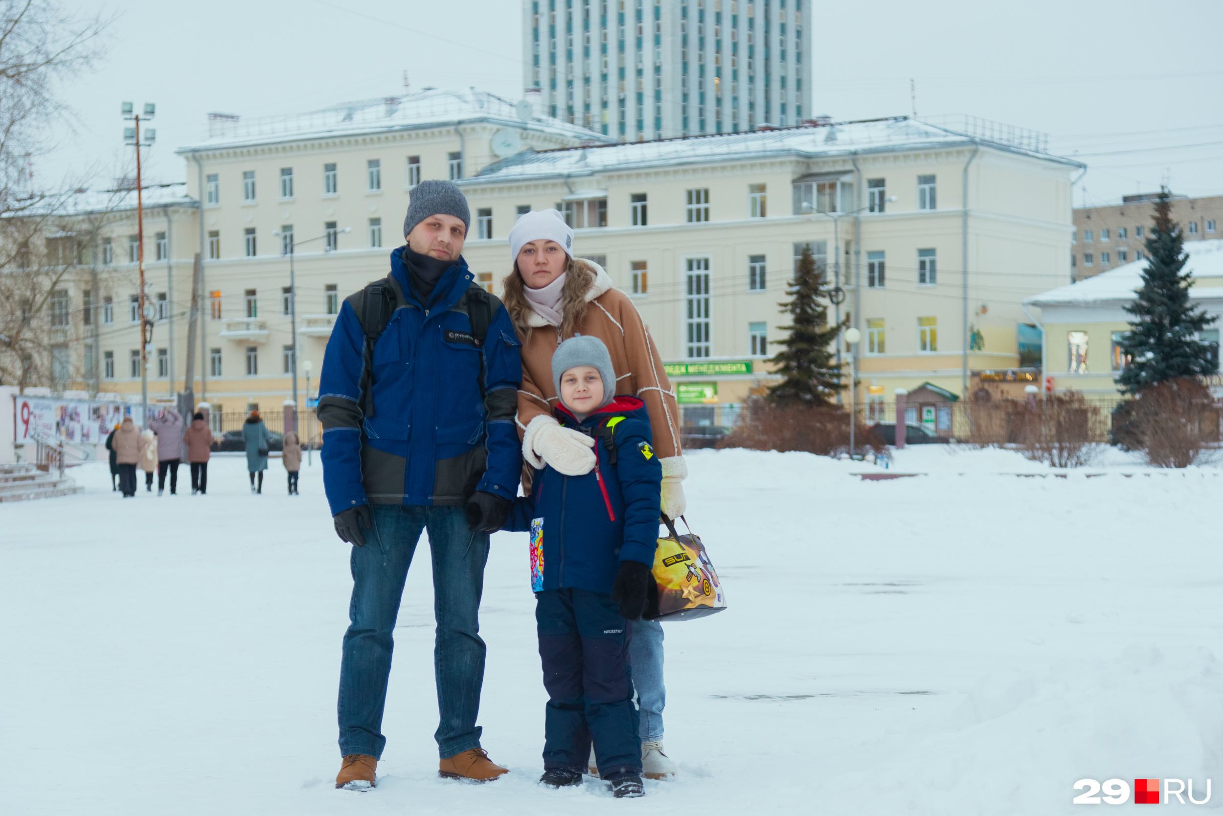Северяне живут в ЗАТО Мирный, но мы по счастливой случайности встретили их в Архангельске