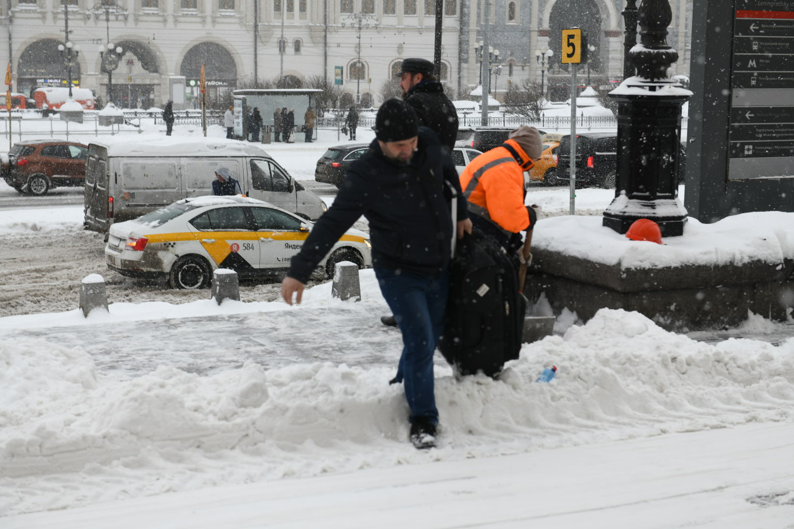 Рекордный снегопад в москве