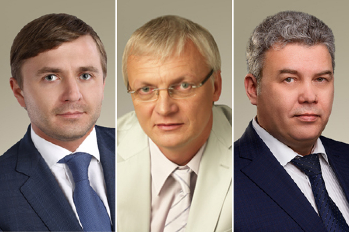 Арзуманов и Подкорытов входили в ЗС третьего созыва, а Марков (в центре) — второго созыва Арзуманов и Подкорытов входили в ЗС третьего созыва, а Марков (в центре) — второго созыва