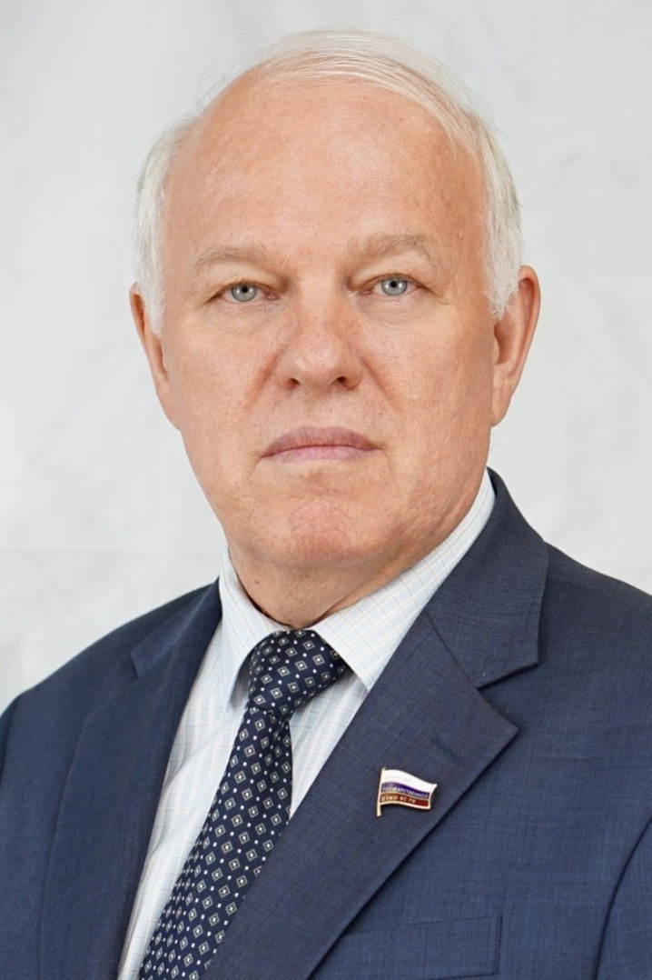 Свекор Юлии — Анатолий Грешневиков — давно в политике, сейчас депутат Госдумы России Свекор Юлии — Анатолий Грешневиков — давно в политике, сейчас депутат Госдумы России