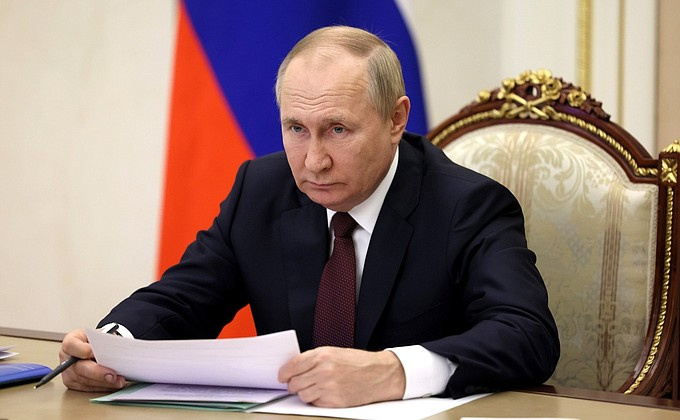 Путин рассказал, сколько человек мобилизовали в России. И это больше 300 тысяч