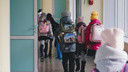 В Челябинской области за неделю в 2,5 раза выросло число классов и школ, закрытых на карантин