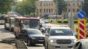 «Будут пробки в другом месте»: ярославцы разругались из-за идеи перекрыть Октябрьский мост для машин