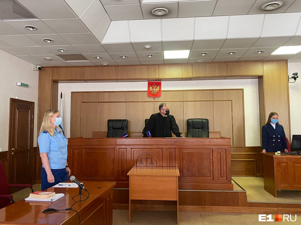Представители прокуратуры возражали против освобождения Дмитрия Лошагина, но судья Валерий Шмаков решил дать ему шанс