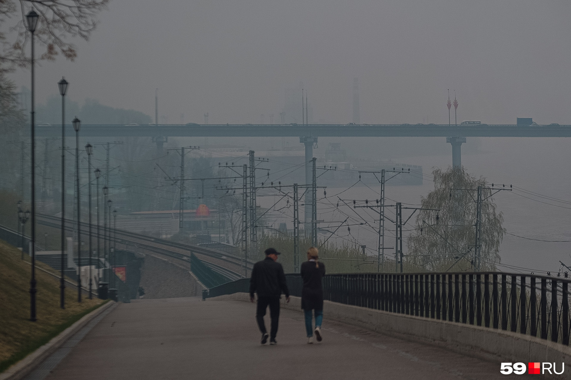 Фотографии видны. Пермь мост. Кама мост Пермь. Камские ворота Пермь. Фотографии дна Камы Пермь.