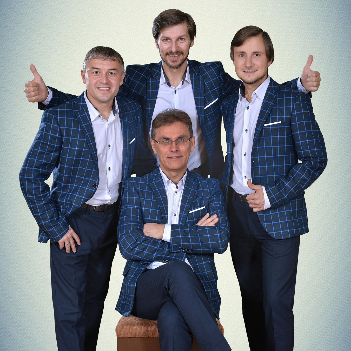 «Хорус-квартет» — команда, поющая для взрослых и детей «Хорус-квартет» — команда, поющая для взрослых и детей