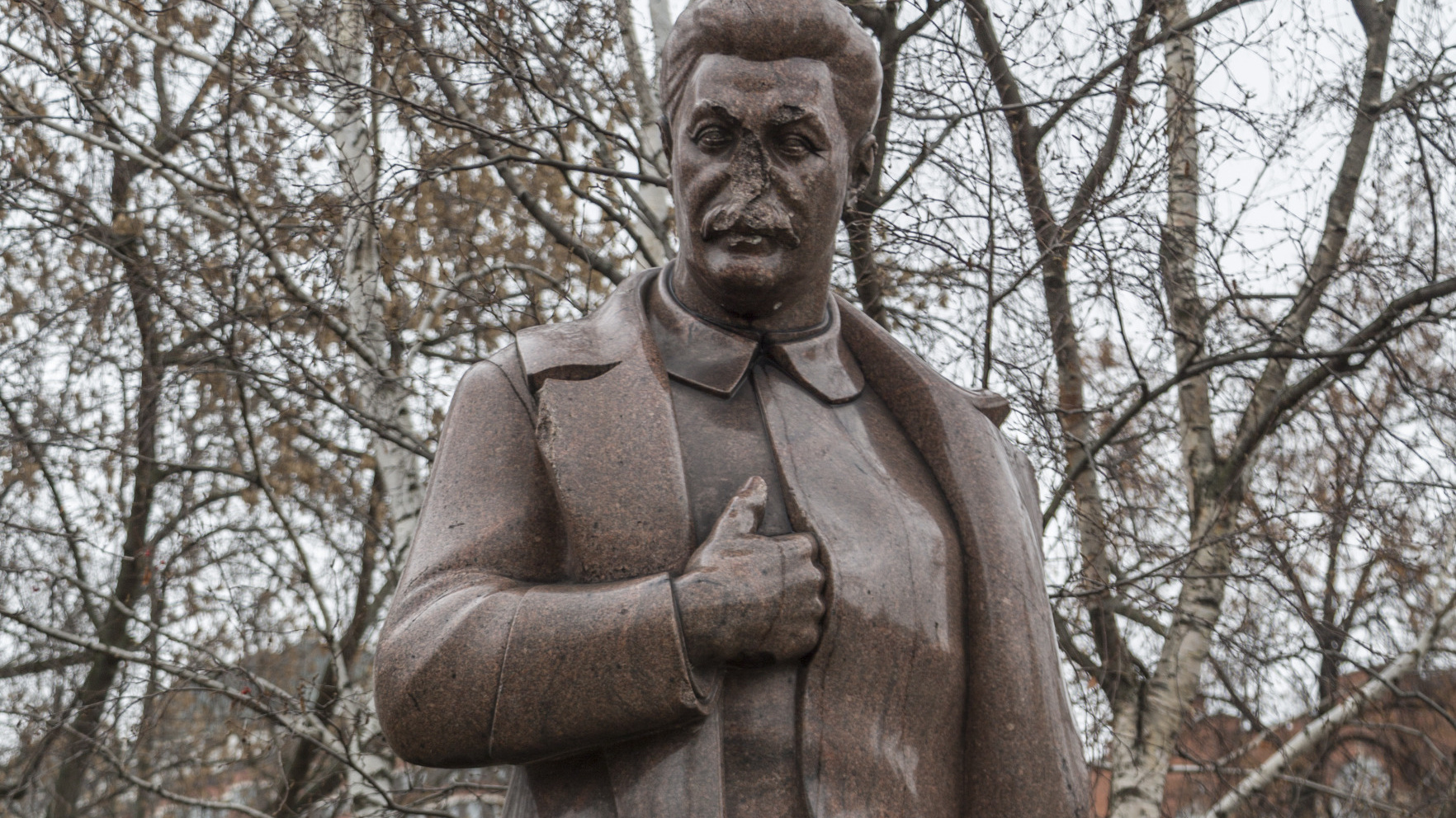 «Сталина на вас нет. Сейчас бы желуди собирали»: писатель — о безразличии к великому наследию вождя в Волгограде