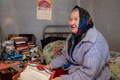 Взяла кредит на похороны сына. Как пенсионерка выживает на тысячу рублей в месяц, покупая «бич-пакеты»