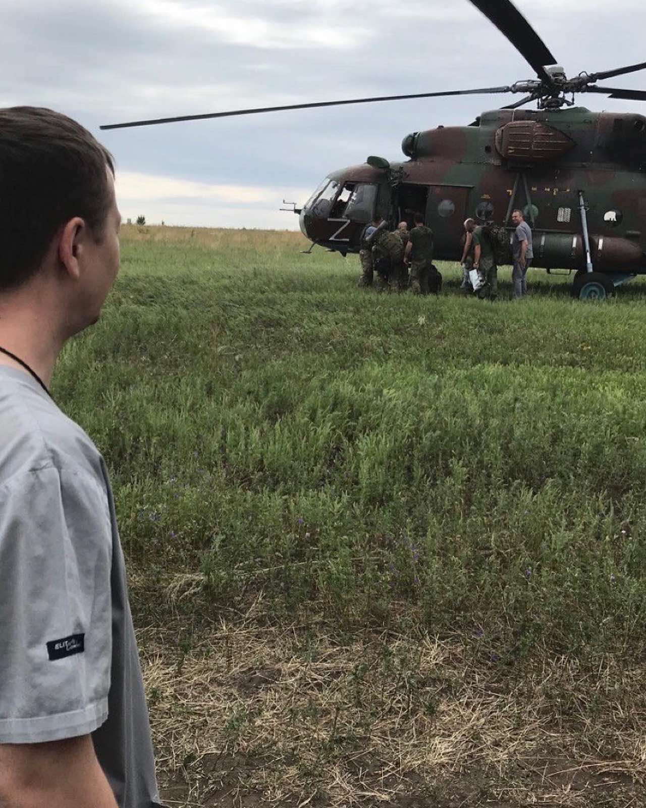 Вертолеты, на которых эвакуировали раненых