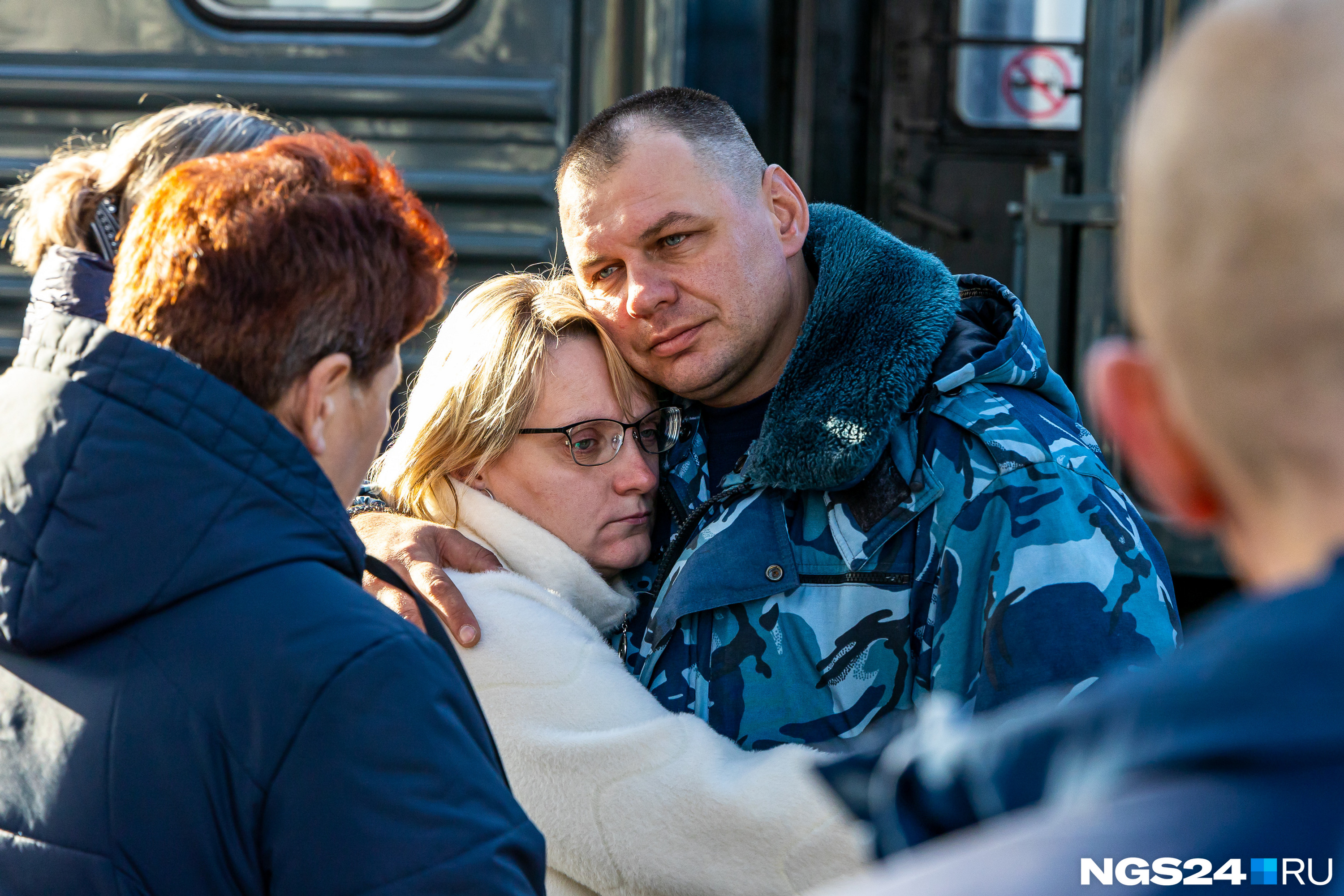 Пенсионер ФСИН с женой Пенсионер ФСИН с женой