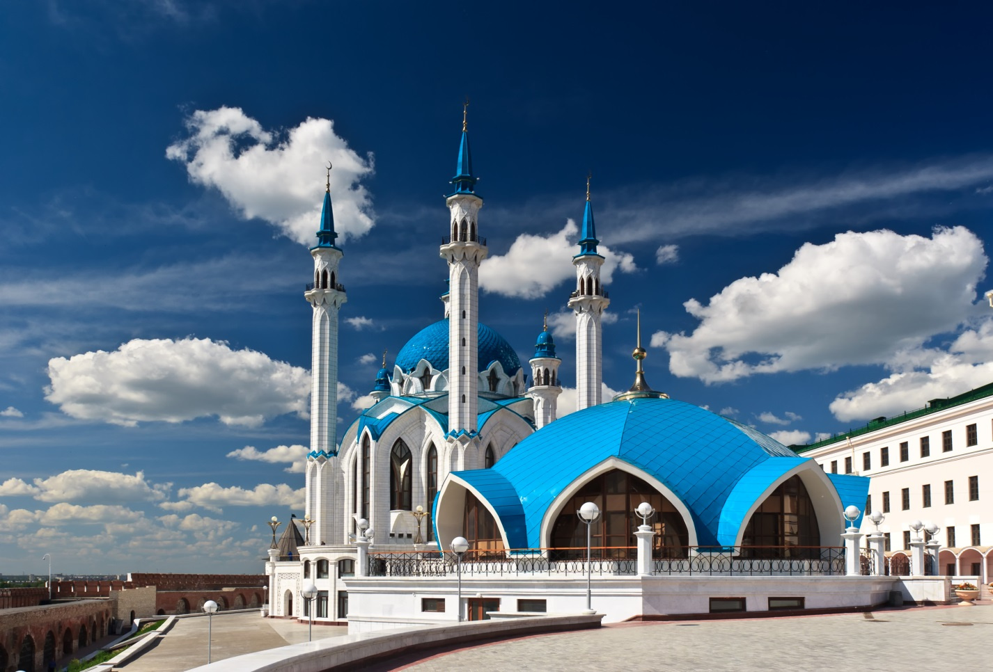 Кул-Шариф — главная религиозная достопримечательность Казани Кул-Шариф — главная религиозная достопримечательность Казани
