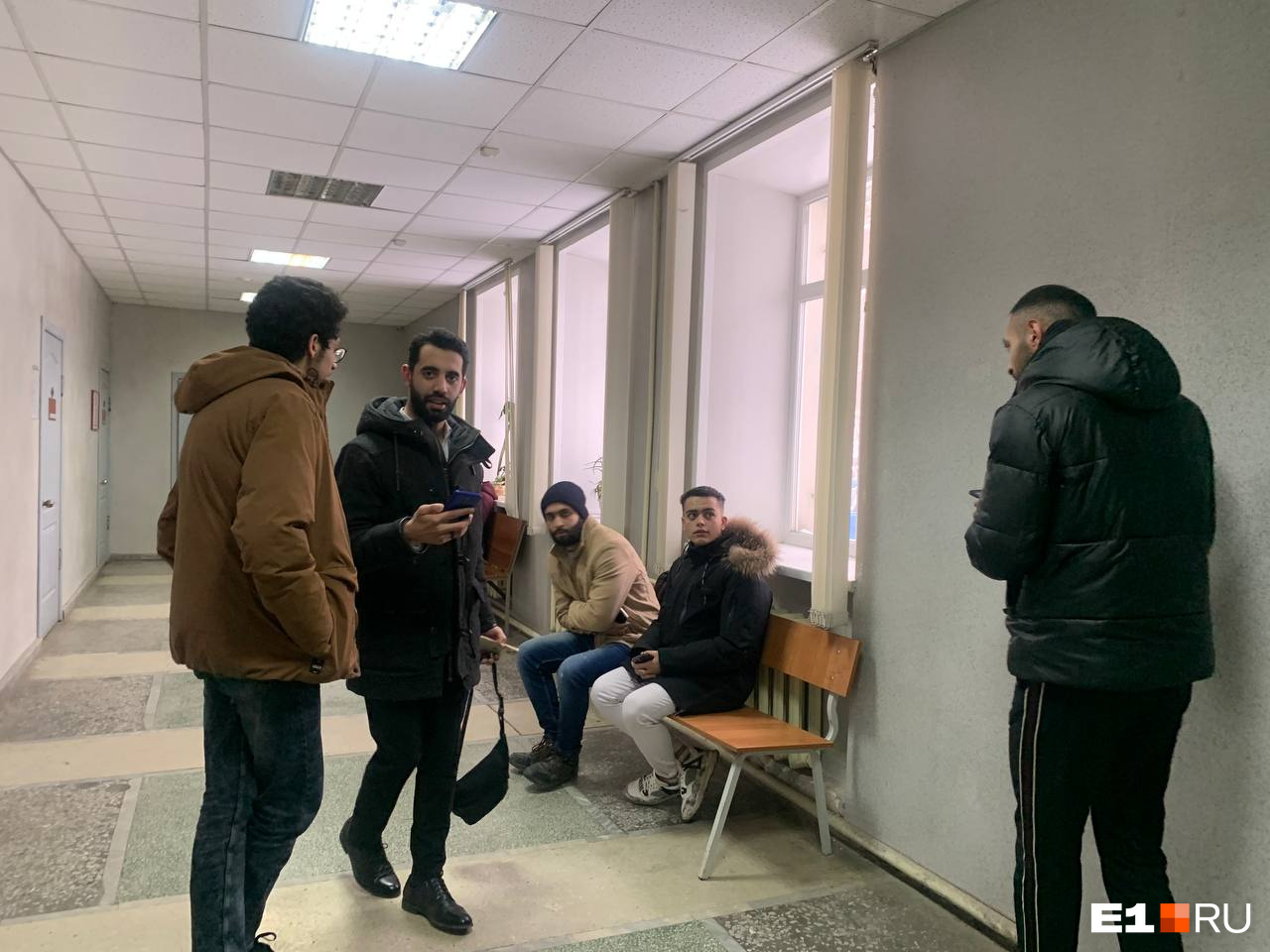 В Екатеринбурге начали судить студентов-египтян, устроивших побоище в общежитии УрФУ. Онлайн