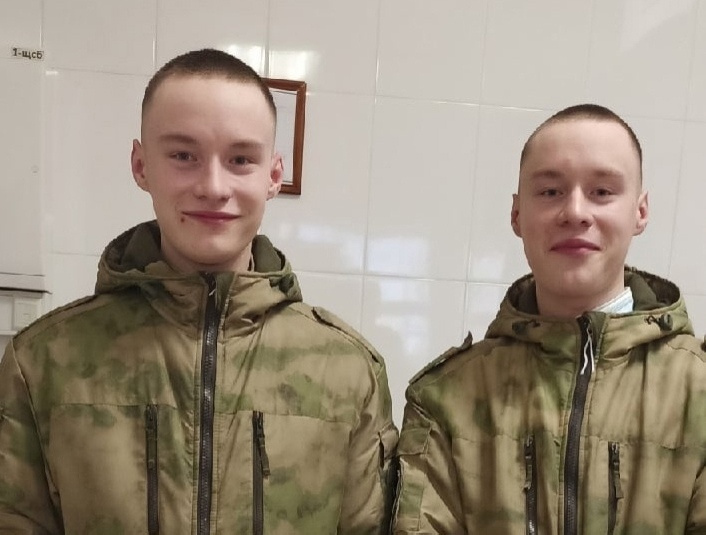 В Кузбассе военкомат пытался мобилизовать братьев-близнецов: как они избежали отправки на СВО