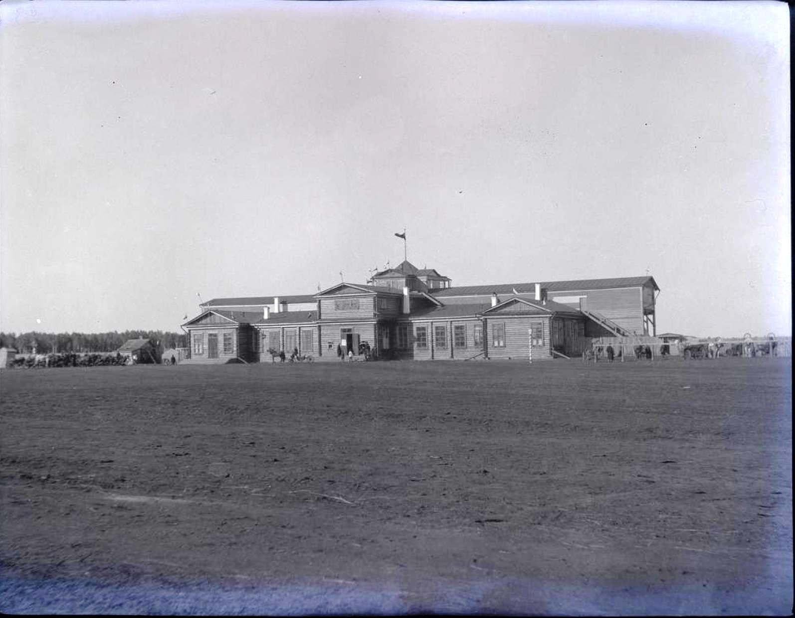Тюменский ипподром в 1901 году. Фото путешественника Жюля Легра