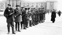 Как проходила мобилизация в военном Куйбышеве? Публикуем уникальные фото прошлого века