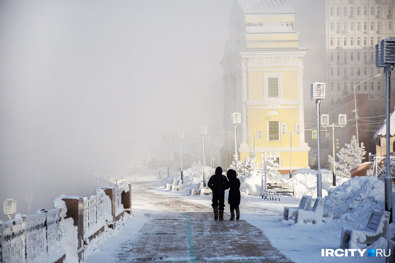 Привычные виды Иркутска становятся немного романтичнее в тумане (особенно когда смотришь на эти фото из-под теплого одеяла)