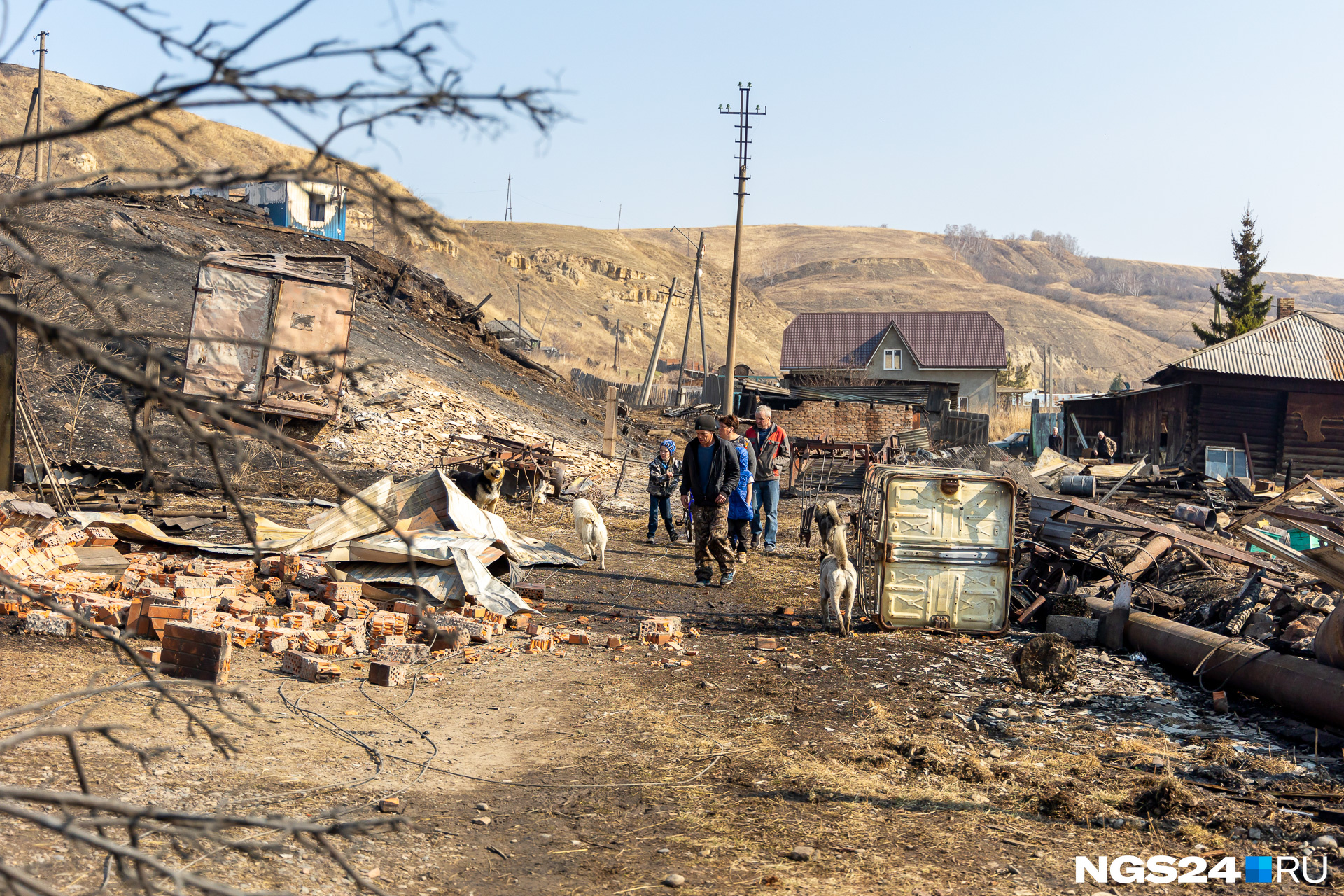 В Кубеково сгорело несколько домов