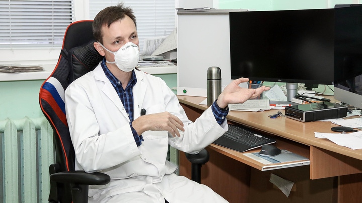 Рентгенолог Алексей Кокунин заявил о снижении вероятности появления пневмонии при омикроне