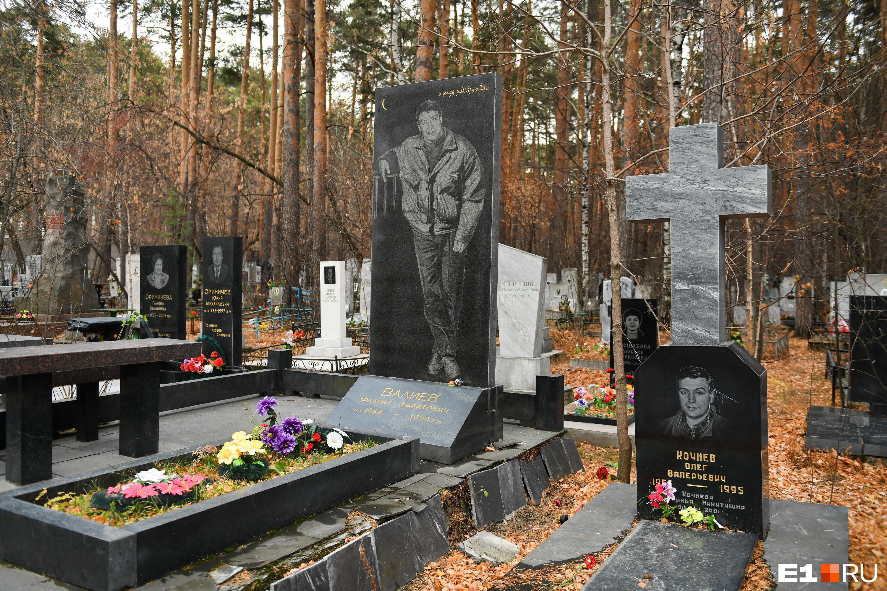 Иностранцев удивляют кладбища на Урале: они отличаются от европейских