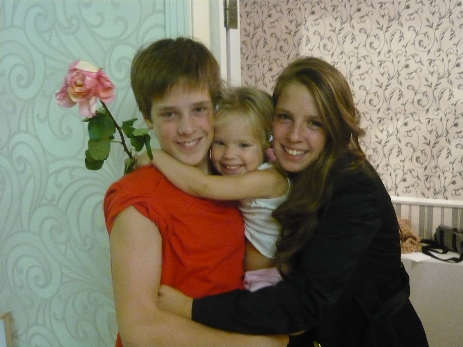 Алексей, Настя и Ника