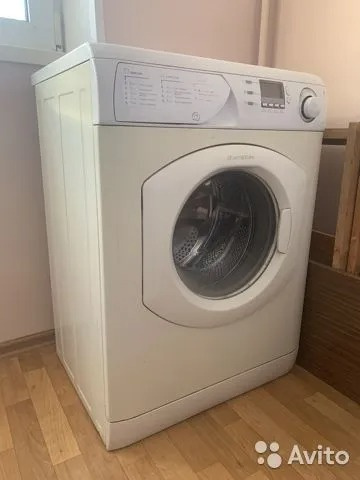 Работающую стиральную машинку предлагают за три тысячи рублей