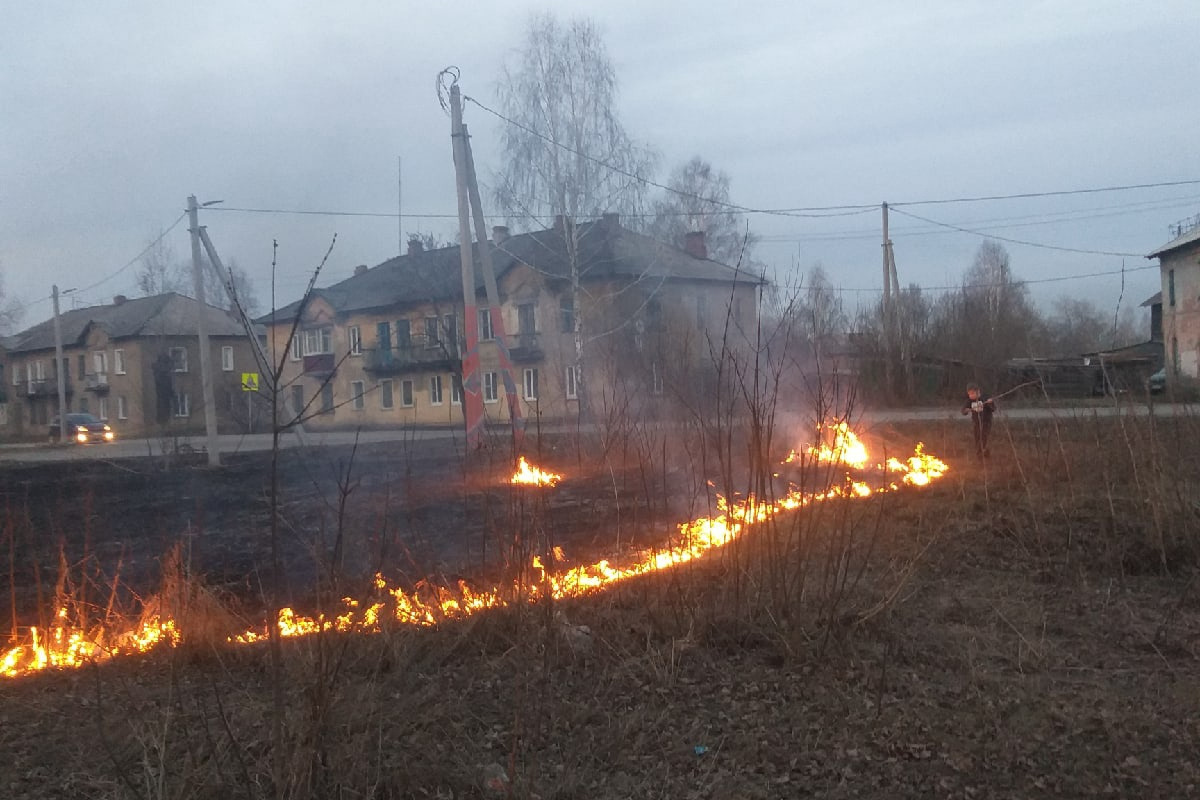 Пожар на Красной Горке в Прокопьевске Пожар на Красной Горке в Прокопьевске