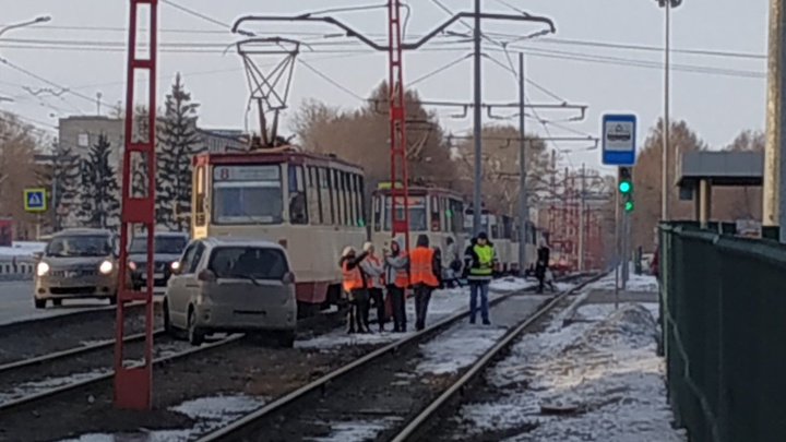 Транспортники объяснили, почему Челябинск оставят без 8-го трамвая