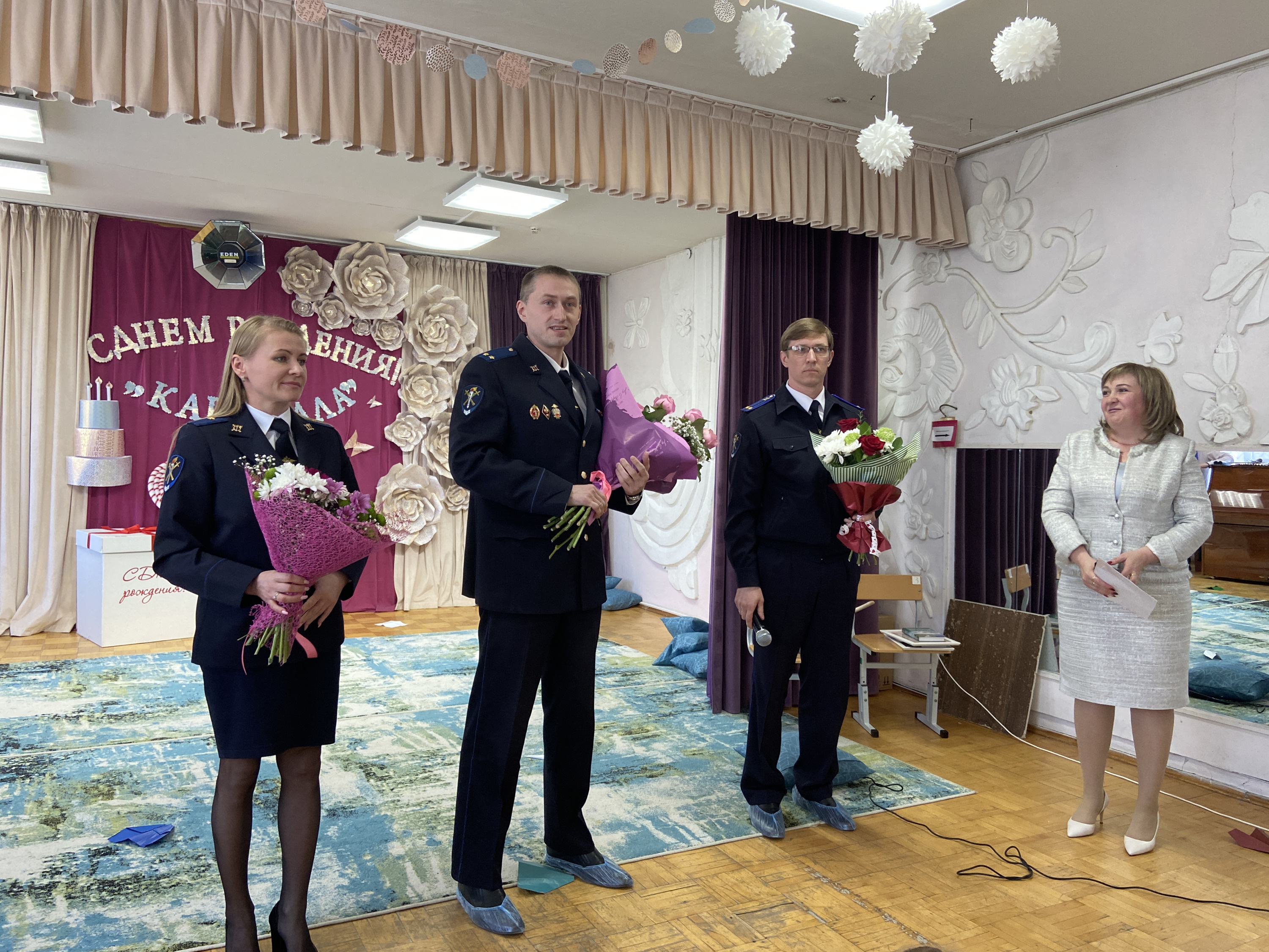 каравелла екатеринбург детский дом металлургов. каравелла екатеринбург детский дом металлургов. детский приют каравелла екатеринбург. гау цспсид каравелла верх-исетского района города екатеринбурга. каравелла екатеринбург детский дом.