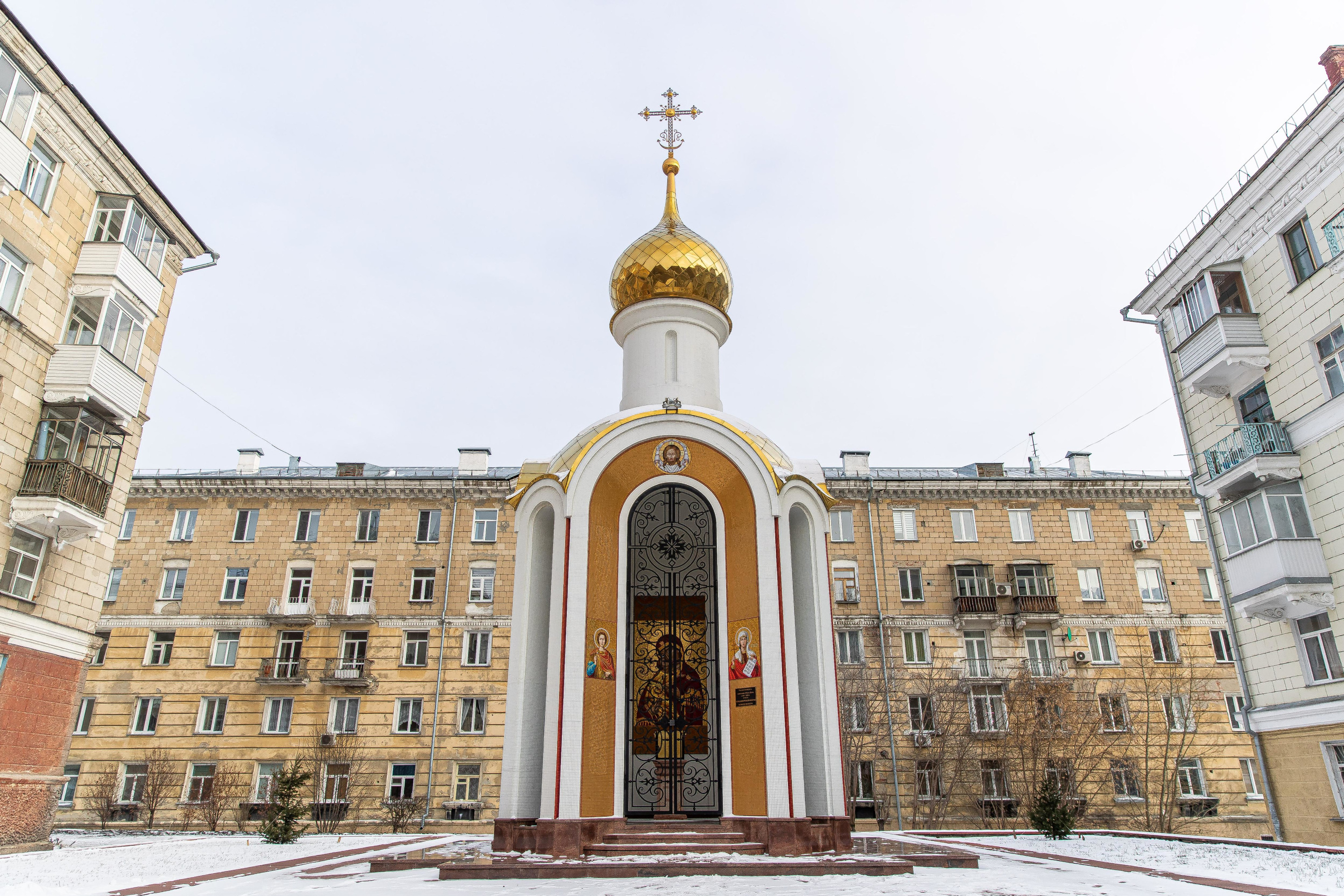 Фото сибиряков гвардейцев. Часовня на Сибиряков Гвардейцев. Часовня во имя святителя Николая Колпино. Новосибирск часовня Графика.