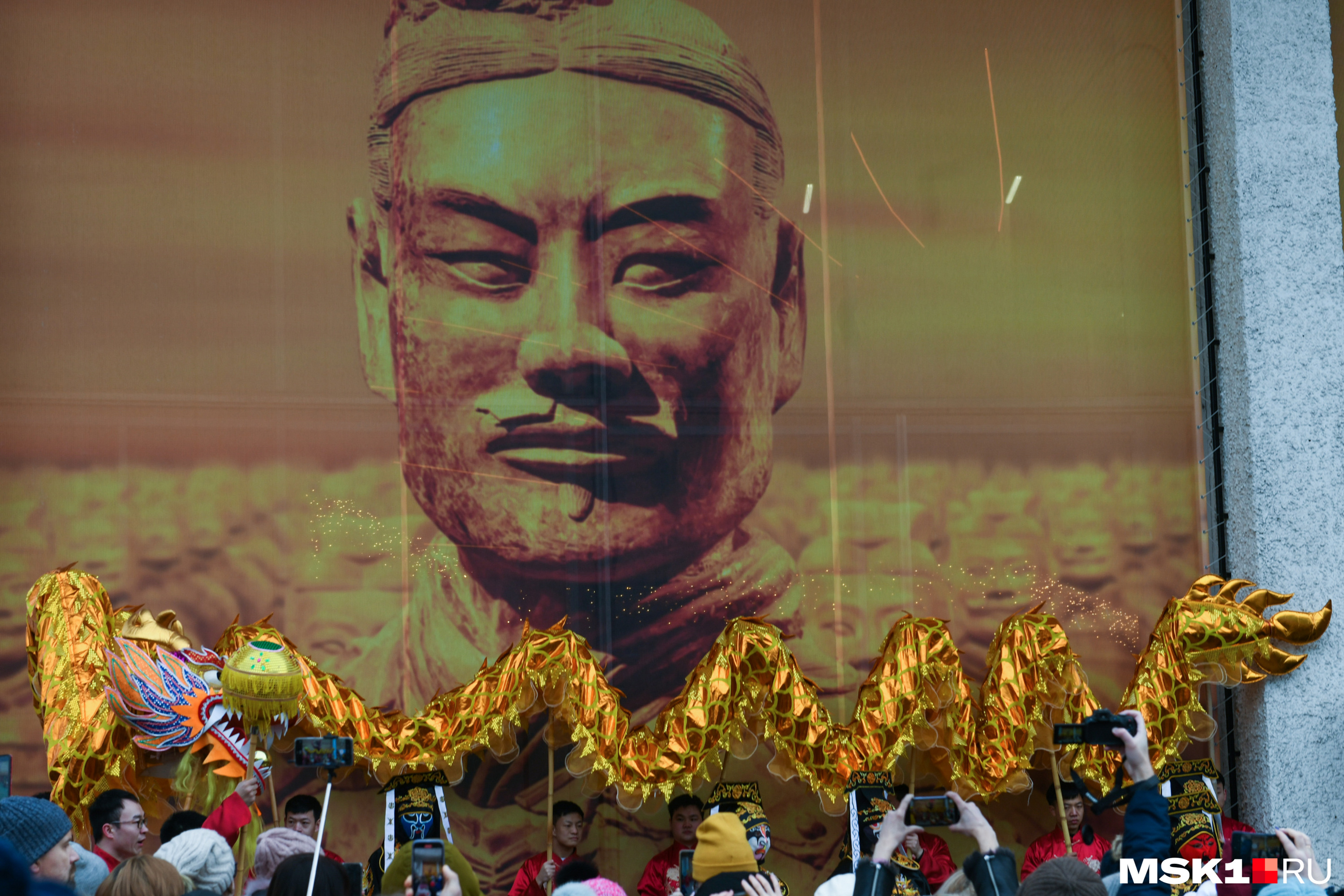 фестиваль весны в китае. китайский новый год дракон. китайский новый год дракон. китайский новый год (чунь цзе). новый год у китайцев.