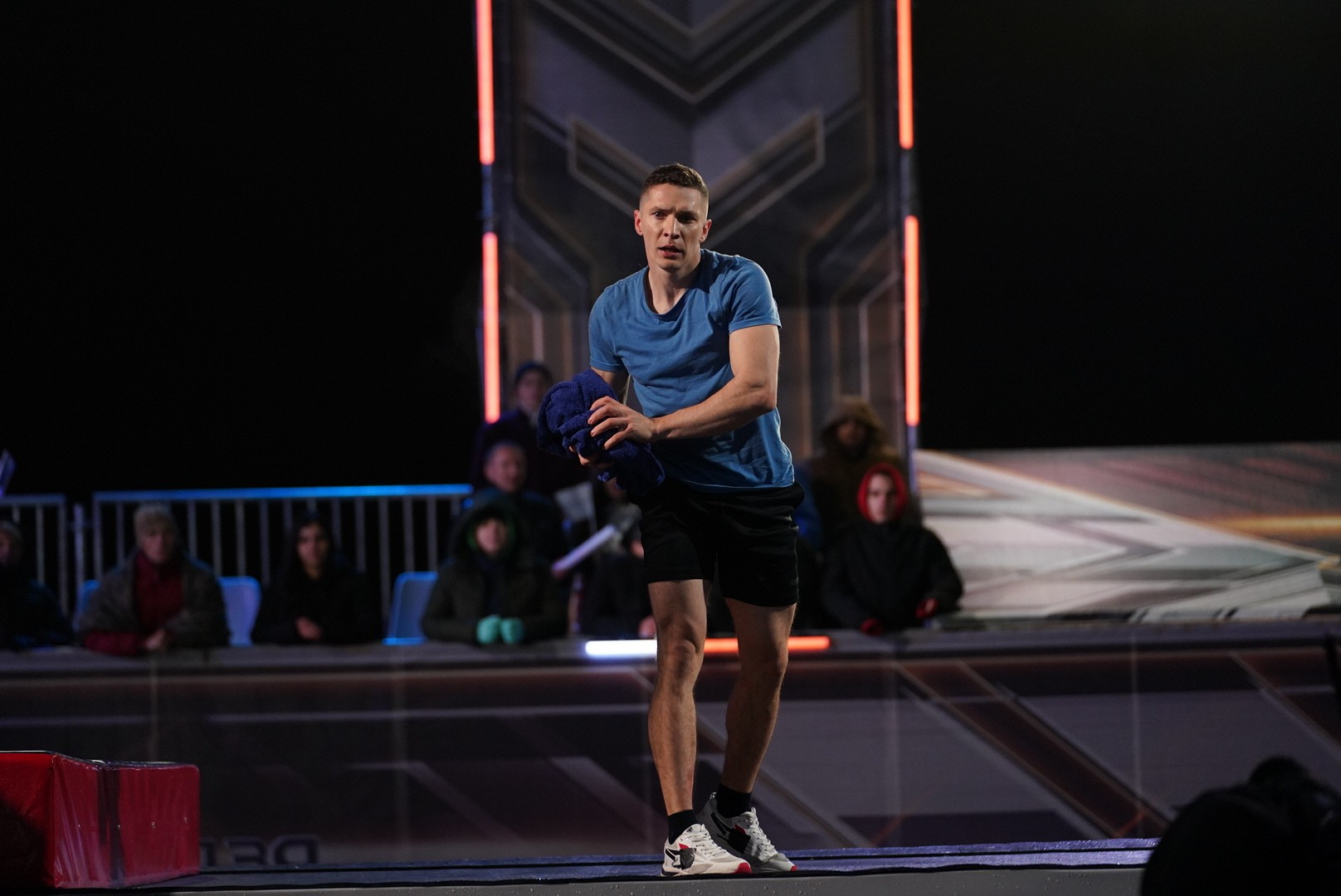 Дмитрий Тимофеев во время съемок шоу