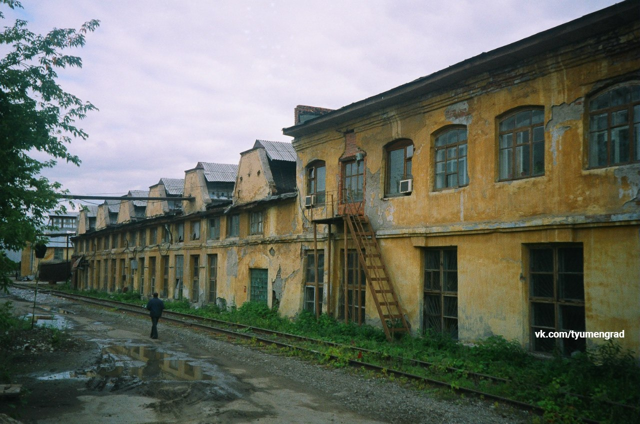 В середине 2000-х годов корпуса завода АТЭ снесли, а к 2010 году на их месте появился жилой комплекс «Александровский сад»