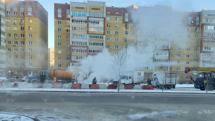 Жильцы дома на Прокопия Артамонова замерзают весь отопительный сезон. Из-за аварий тепло отключали уже 10 раз