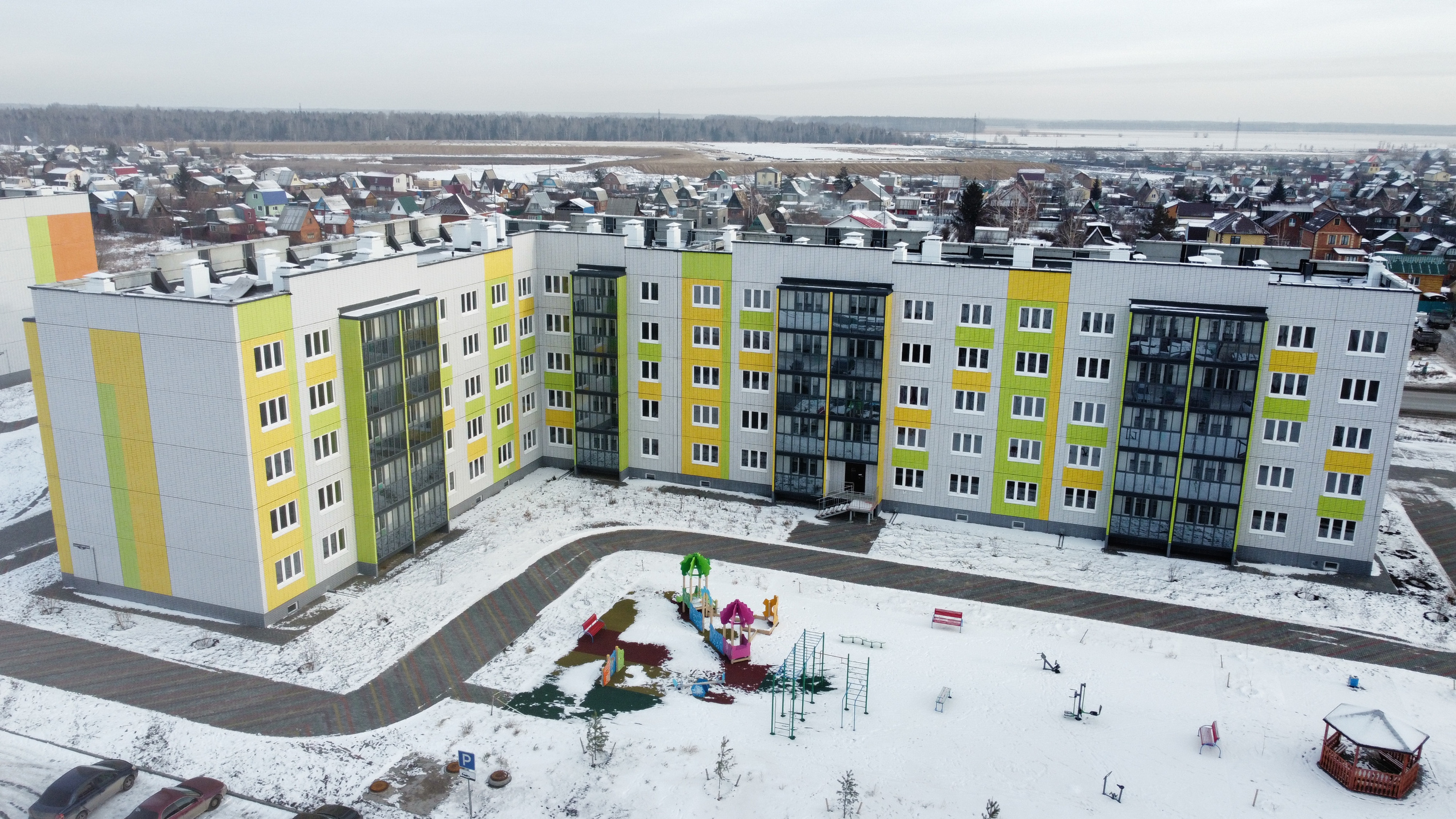 Дом в ЖК «Амурский-4» подойдет тем, кто предпочитает малоэтажные дома Дом в ЖК «Амурский-4» подойдет тем, кто предпочитает малоэтажные дома