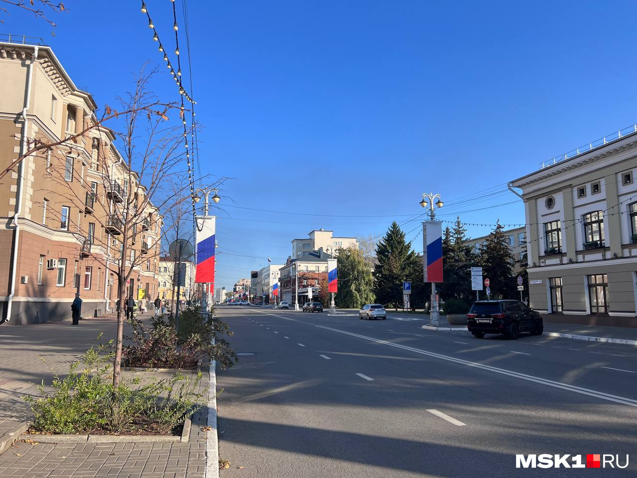 Жители Белгорода поражают своим спокойствием — неторопливая размеренная жизнь в городе идет своим чередом даже во время обстрелов