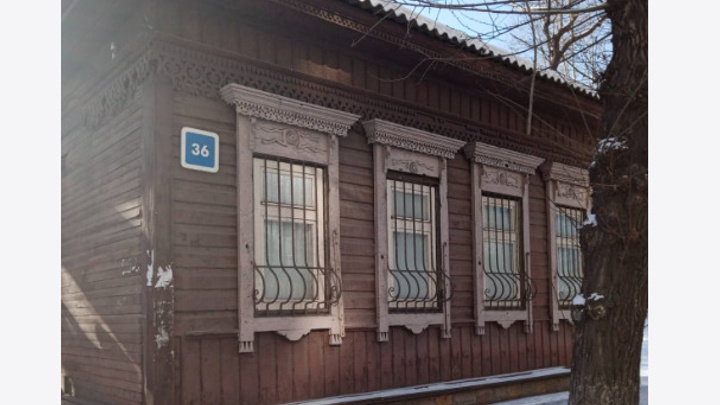 Юридическая фирма получила в аренду дом XIX века в Иркутске — ее владелец руководит кальянной