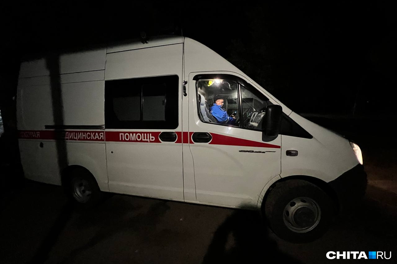 Доставили по скорой в больницу. Доставили по скорой в больницу